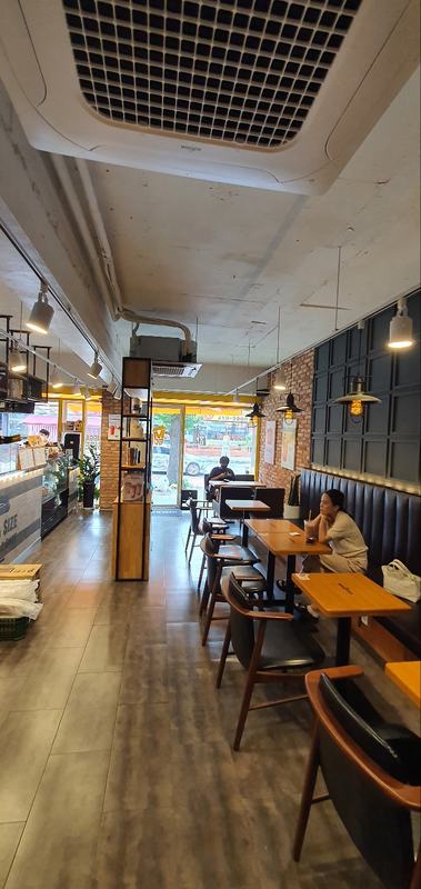 메가커피 안산이동점 사진 1